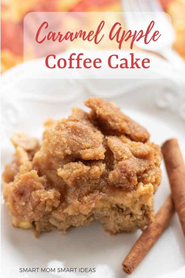 Caramel apple coffee cake recipe - perfect to enjoy with friends sipping coffee or hot tea. #smartmomsmartideas, #cake, #recipes, #cakerecipe
